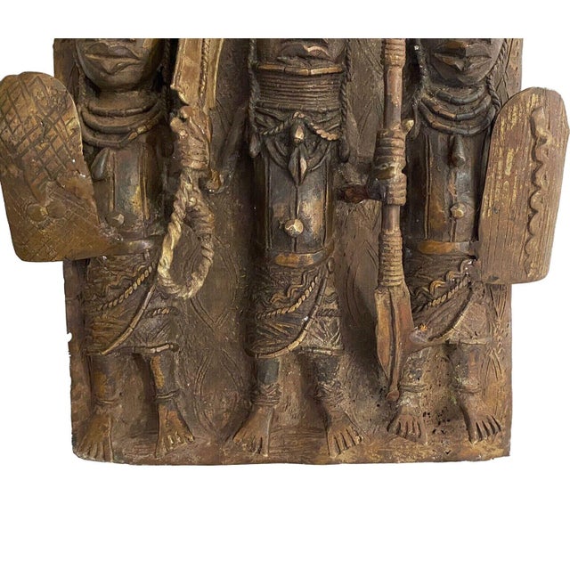 African Vintage African Benin Bronze Plaque W/ Warriors 14" H For Sale - Image 3 of 6