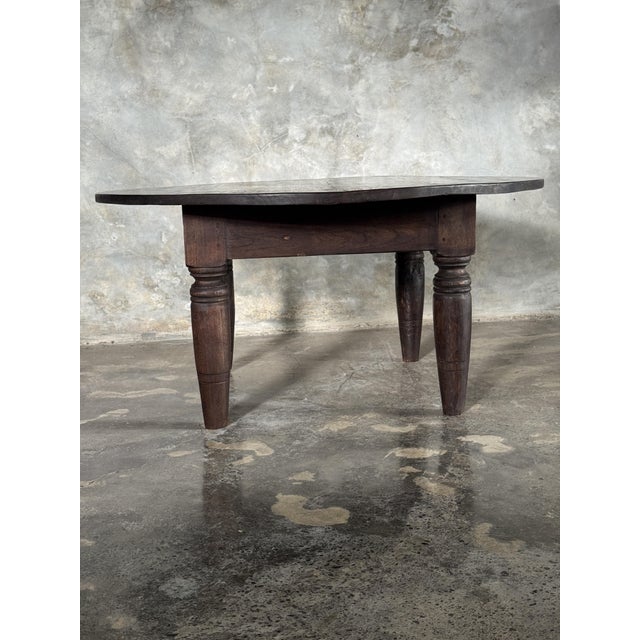 Brown Vintage Round Coffee Table in Indonesian Teak with Turned Legs, 1960s For Sale - Image 8 of 15