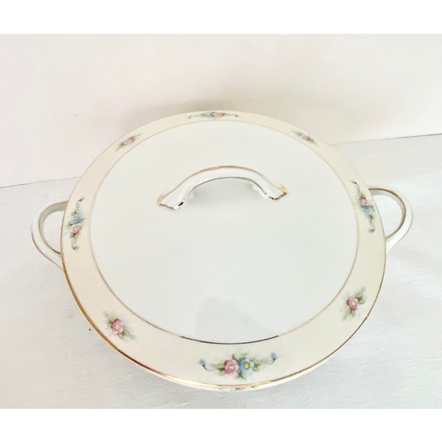 Antique White Vintage Noritake Nippon "The Sedan" Hand-Painted Round Covered Vegetable Nippon Hand Painted M Wreath For Sale - Image 8 of 17