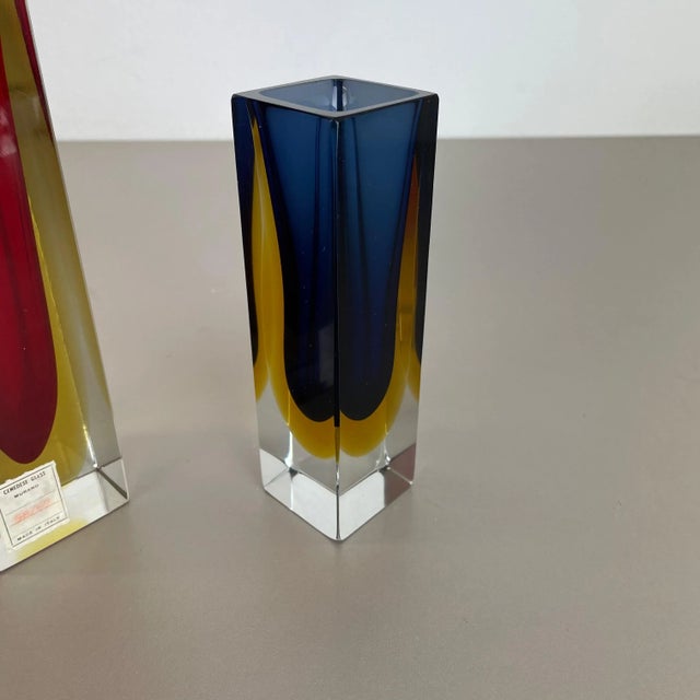 Italian Faceted Sommerso Vases in Murano Glass from Cenedese Vetri, 1970s, Set of 2 For Sale - Image 18 of 18