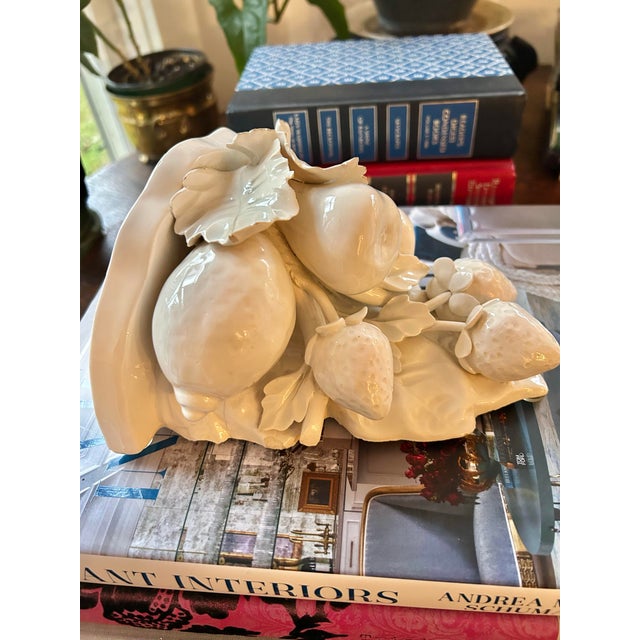 Rustic European Vintage Capodimonte Style Blanc De Chine Ceramic Wall Bracket For Sale - Image 3 of 12