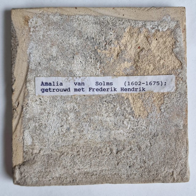 Dutch Delft Tile with Portrait of Amalia Van Solms, 1600s For Sale - Image 6 of 9