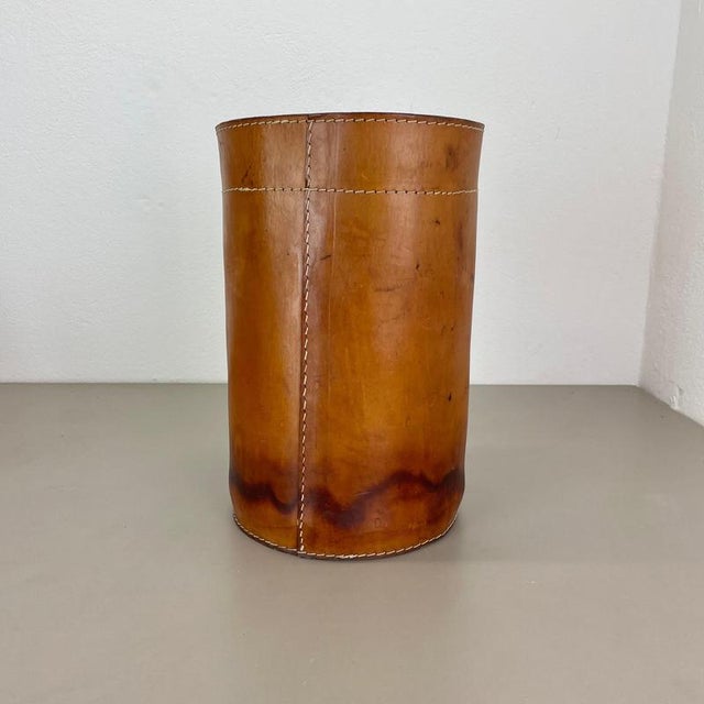 Bauhaus Leather PaperBasket from Torben Ørskov & Co, Denmark, 1960s For Sale - Image 3 of 18