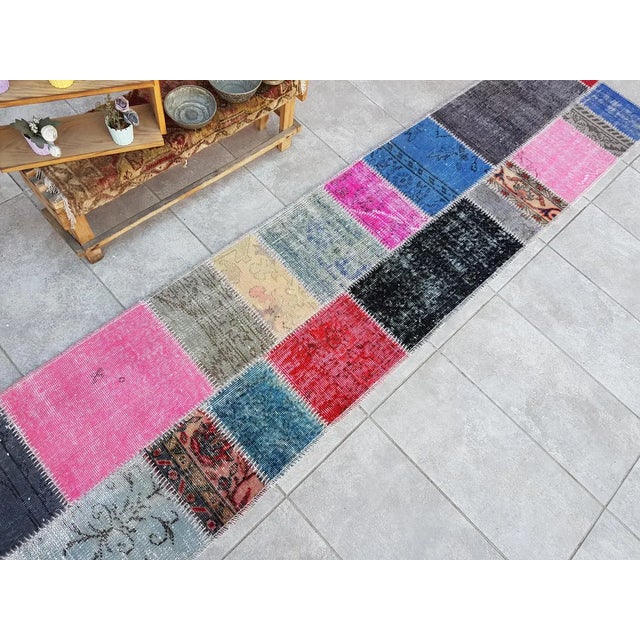 1960s Mid 20th Century Colorful Ethnic Handmade Wool Rug For Sale - Image 5 of 10