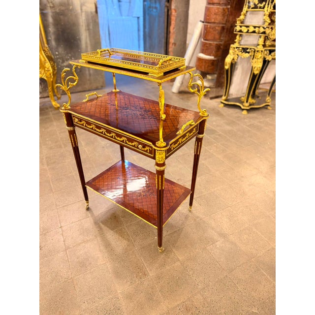 Wood 1940s French Louis XVI Style Mahogany & Gilt Bronze Two-Tier Serving Table With Tray For Sale - Image 7 of 8