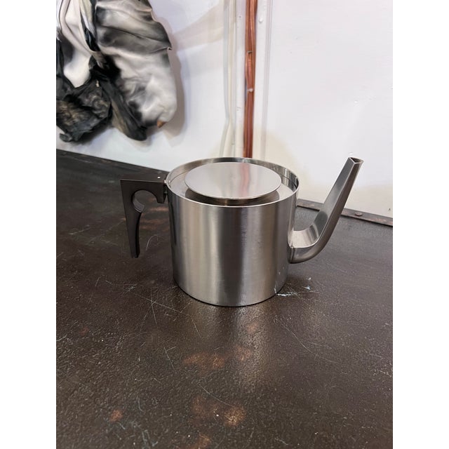 Stelton 1960s Arne Jacobsen for Stelton Danish Modern Cylinda-Line Teapot For Sale - Image 4 of 12
