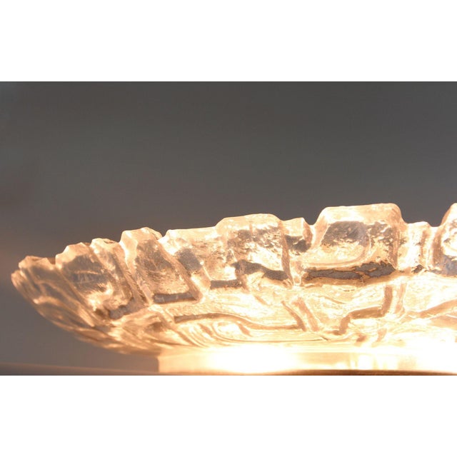 Mid-Century Modern Oval Acrylic Wall Mirror, 1970 For Sale - Image 15 of 18