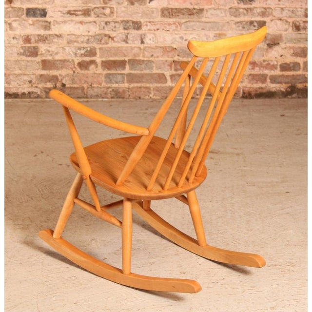 Mid-Century Modern Elm and Beech Rocking Chair from Ercol, 1960s For Sale - Image 11 of 13