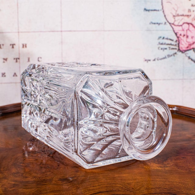 Transparent Vintage Scotch Decanter, English, Cut Glass, Whiskey, Bourbon, Spirits, c.1980 For Sale - Image 8 of 12