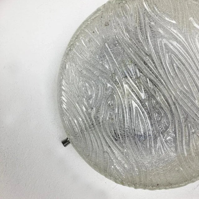 Metal Ice Glass Sconces in the style of Kalmar, Germany, 1970s, Set of 2 For Sale - Image 7 of 18
