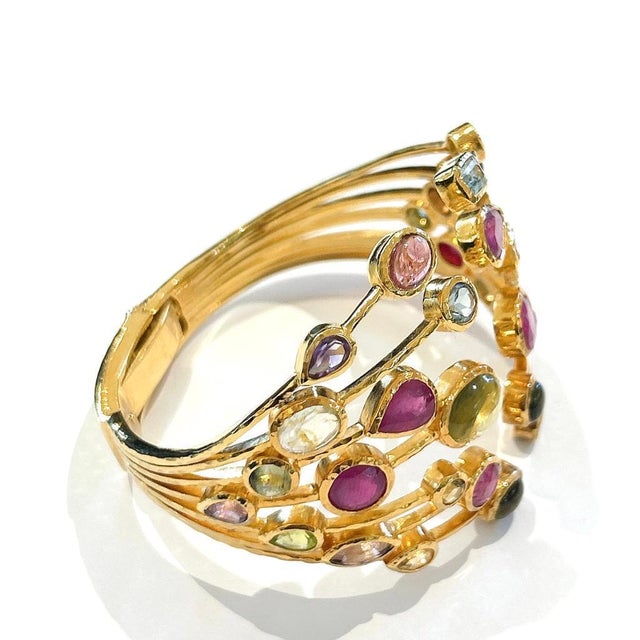 2020s Bochic “Capri” Ruby & Multi Natural Gem Cuff Set In 18K Gold & Silver For Sale - Image 5 of 12