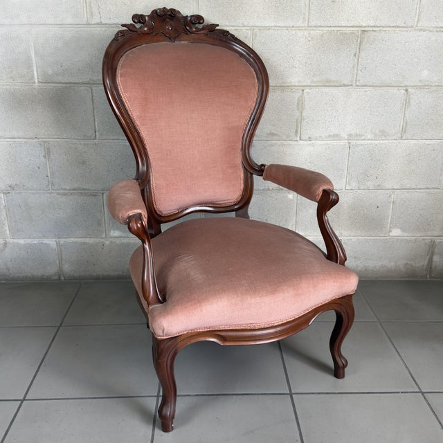 Antique Louis XV Armchair, Upholstered Fabric, Carved Wood, 20th Century For Sale - Image 11 of 11