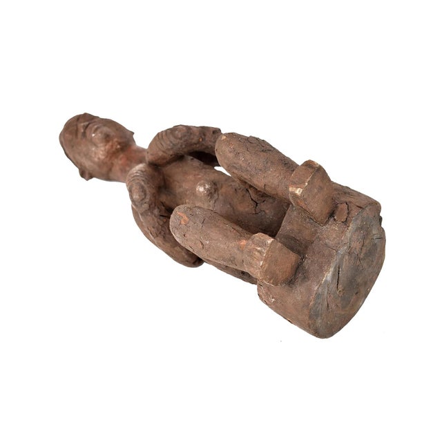 Early 20th Century Yoruba Female Figure Lifting Breasts Nigeria For Sale In Denver - Image 6 of 6