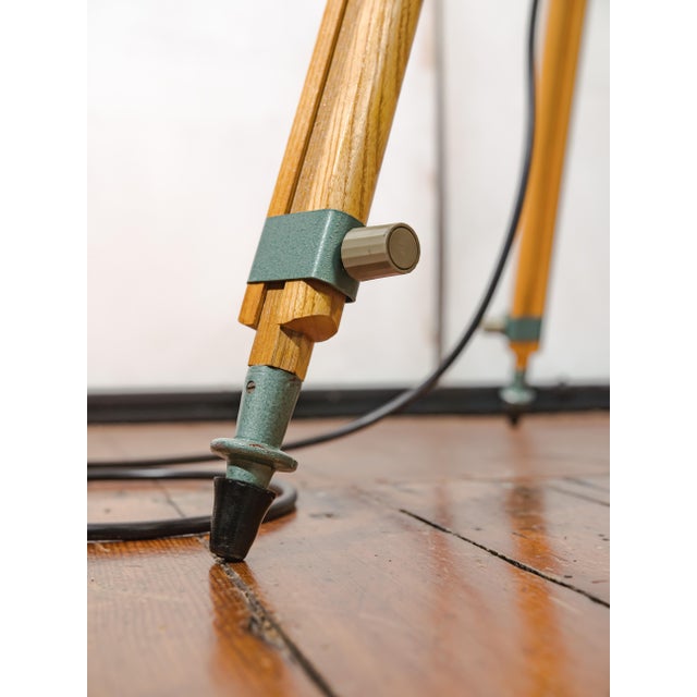 Electric Patt 123 Theater Spotlight Floor Lamp on Wooden Berlebach Tripod from Strand, 1950s For Sale - Image 4 of 18