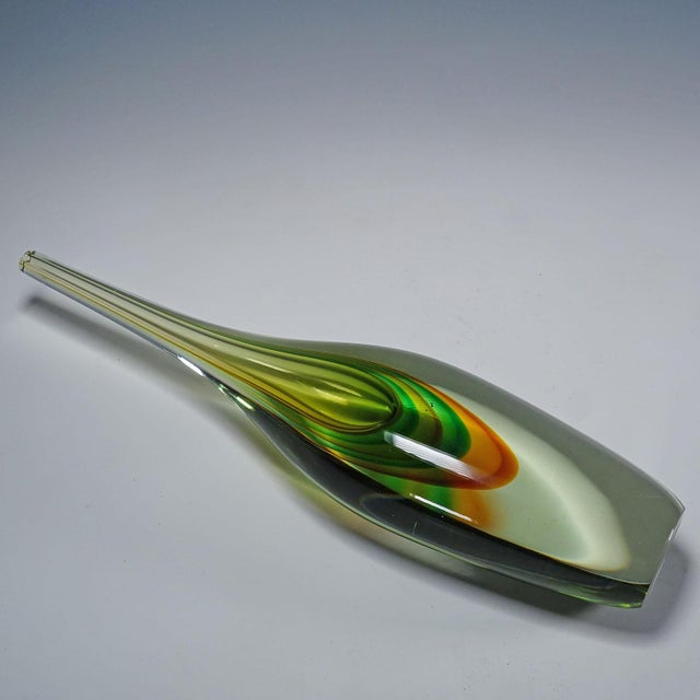 Glass Alfredo Barbini Large Vetro Sommerso Vase Venice Ca. 1960s For Sale - Image 7 of 8