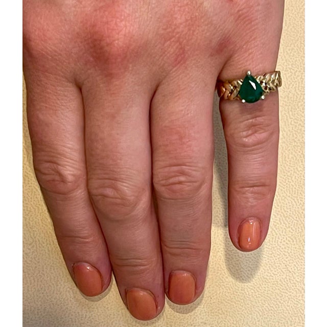 1.42 Carat Pear Cut Natural Emerald Ring 14 Karat Yellow Gold, Size 5.75 For Sale - Image 12 of 18