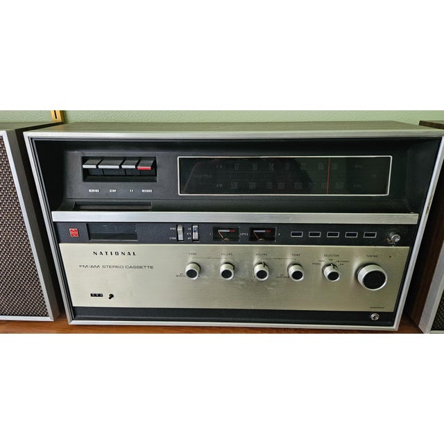 Mid-Century Modern Vintage 1969 National Rs 280s Fm Am Stereo Radio Cassette Player & Recorder For Sale - Image 3 of 9