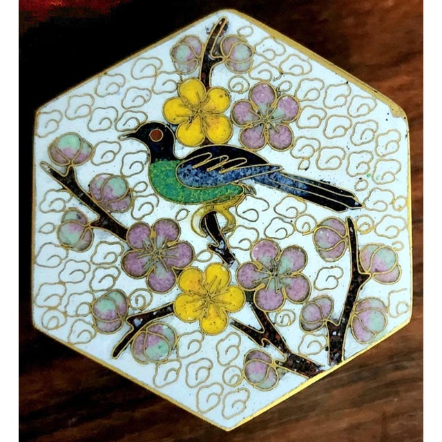 Chinese Vintage Cloisonne Exotic Bird Fine Enamel Hexagon Box For Sale - Image 11 of 11