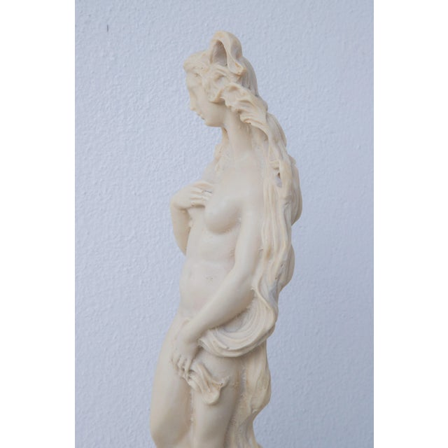 Italian Vintage Sculpture Birth of Venus Botticelli, 1970 For Sale - Image 3 of 8