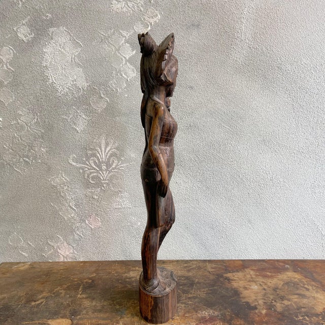 Sculpture Depicting a Balinese Woman on Hand-Carved Mahogany, 1960s For Sale - Image 3 of 9