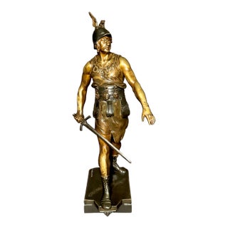 Late 19th Century Émile Picault French Bronze Warrior Sculpture “Vincere Aut Mori” For Sale