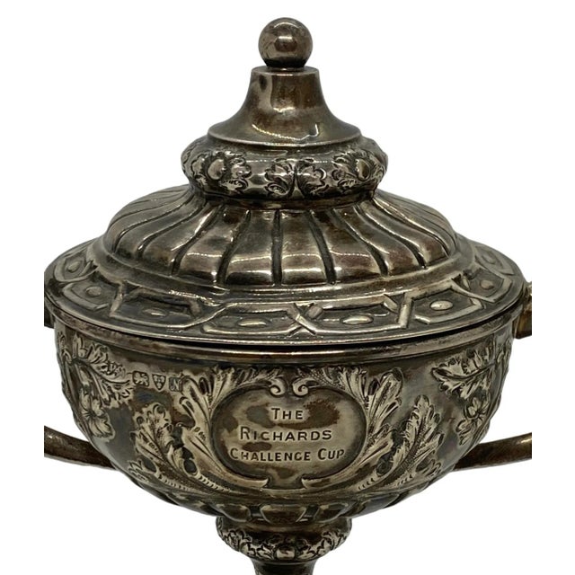 Early 20th Century English Sterling “The Richards Challenge Cup” Trophy With Lid Awarded to “Capt. A. W. Nuthall 198 Points Nov. 1913” For Sale In Washington DC - Image 6 of 13