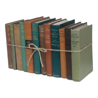 Decorative Books - Vintage Cabin Book Bundle - 1 Foot of Brown and Green Books For Sale