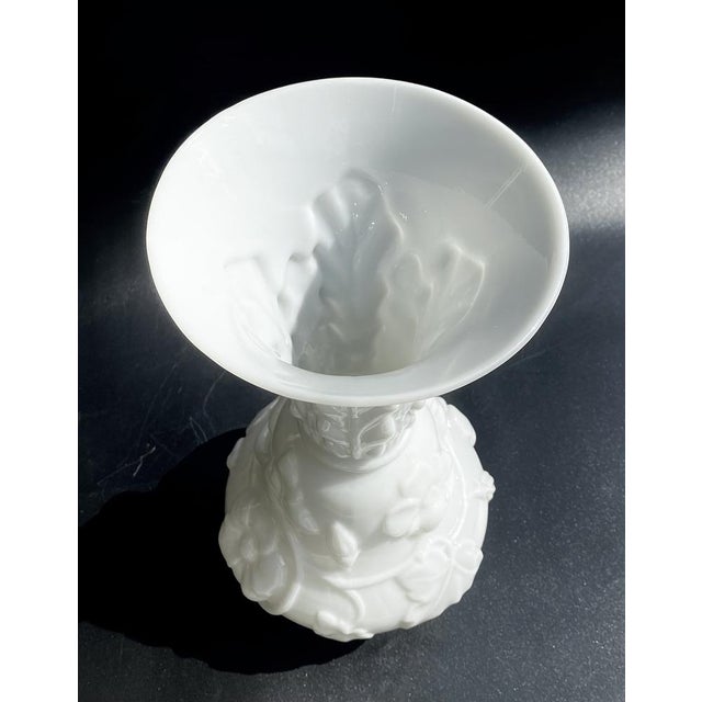 Saint Louis Pate-De-Riz Opal Crystal Vases, Set of 2 For Sale - Image 4 of 16