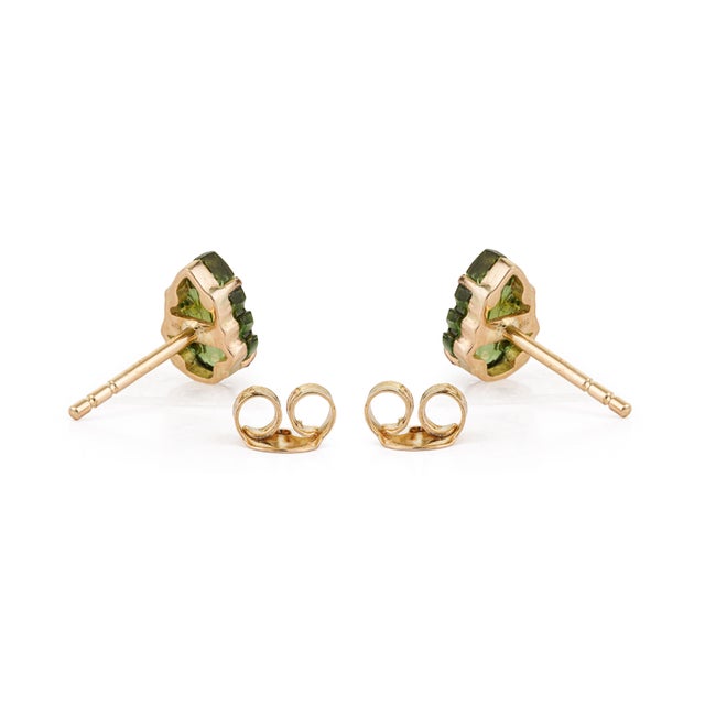 Modern 1.6ct Carved Green Tourmaline Leaf Stud Earrings in 14k Yellow Gold- 2 Pieces For Sale - Image 9 of 14