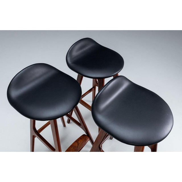 1960s OD61 Bar Stools in Santos Rosewood by Erik Buck for Oddense, Denmark, 1965, Set of 3 For Sale - Image 5 of 12
