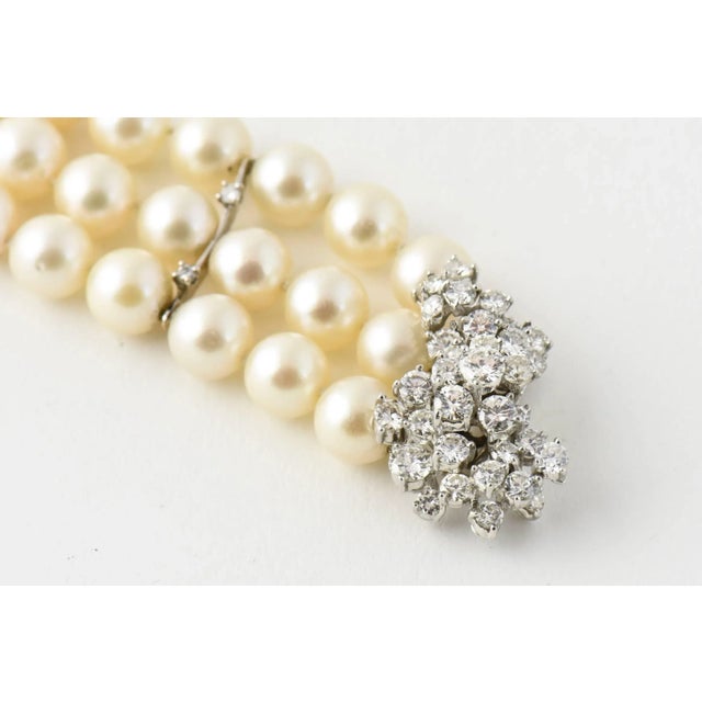 Mid-20th Century Triple Strand Cultured Pearl and Diamond White Gold Bracelet For Sale - Image 10 of 10