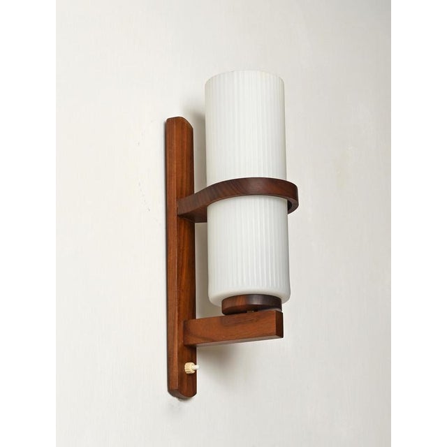 Mid-Century Walnut and Opaline Glass Wall Sconce, Italy, 1960s For Sale - Image 3 of 11