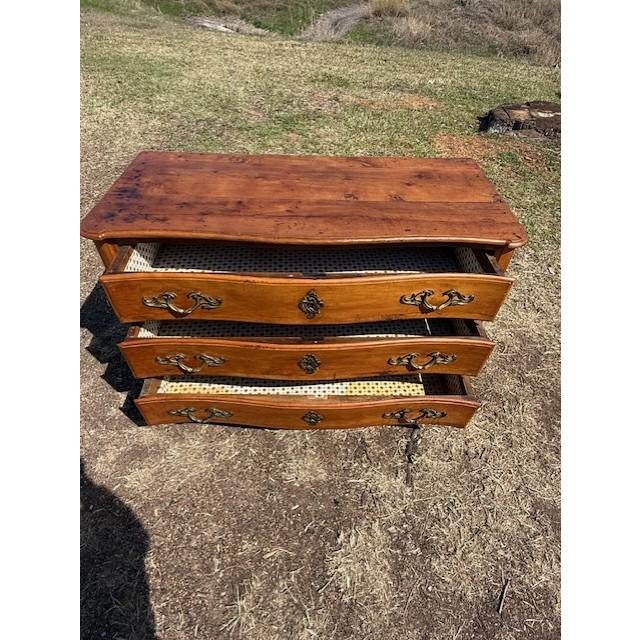 19th Century 18th Century French Louis XV Cherrywood Chest of Drawer / Commode For Sale - Image 5 of 17