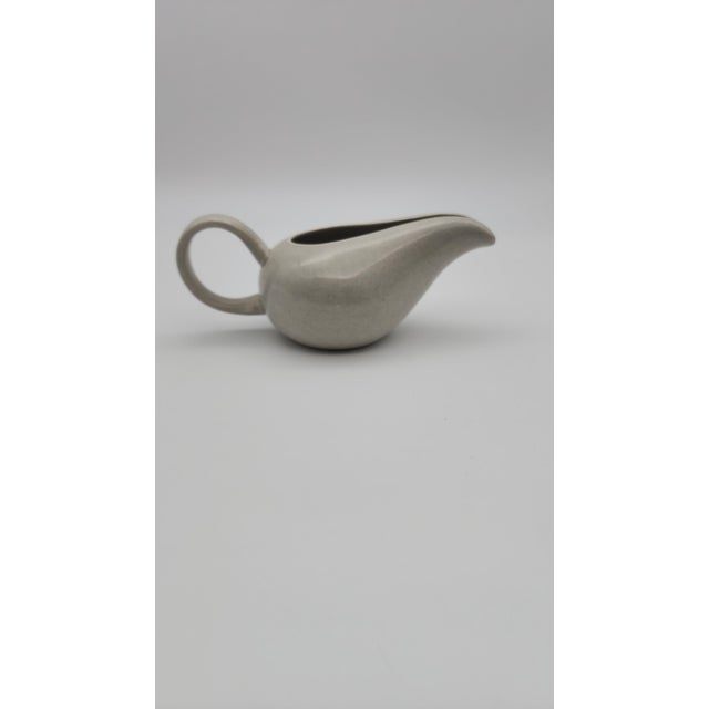 American Modern Creamer or Gravy Boat by Russell Wright for Steubenville Pottery. gray color. very elegant design