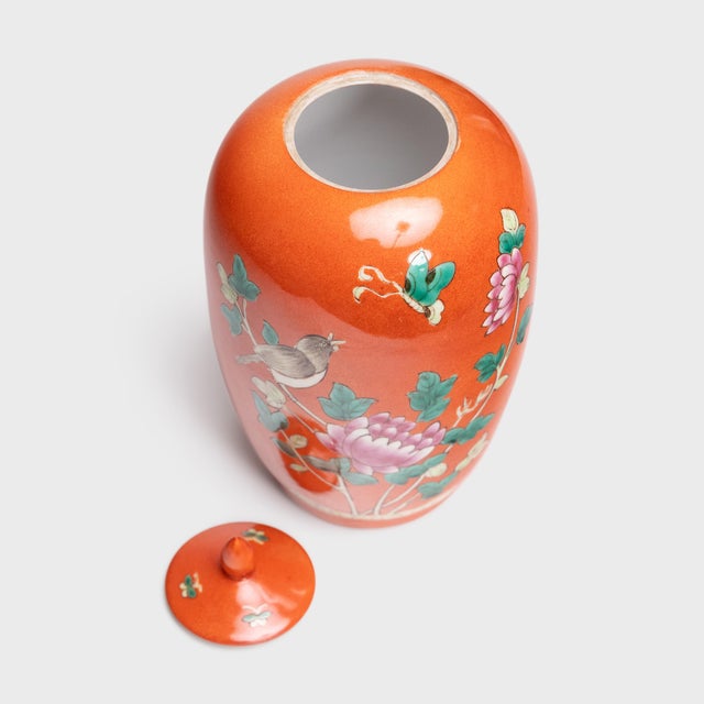 Pair of Petite Chinese Persimmon Peony Jars, C. 1920 For Sale In Chicago - Image 6 of 7