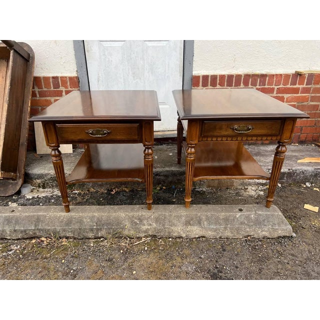 English Vintage Ethan Allen Pair of Traditional Style Solid Wood 2 Tier Nightstands Bed Side Tables. For Sale - Image 3 of 12