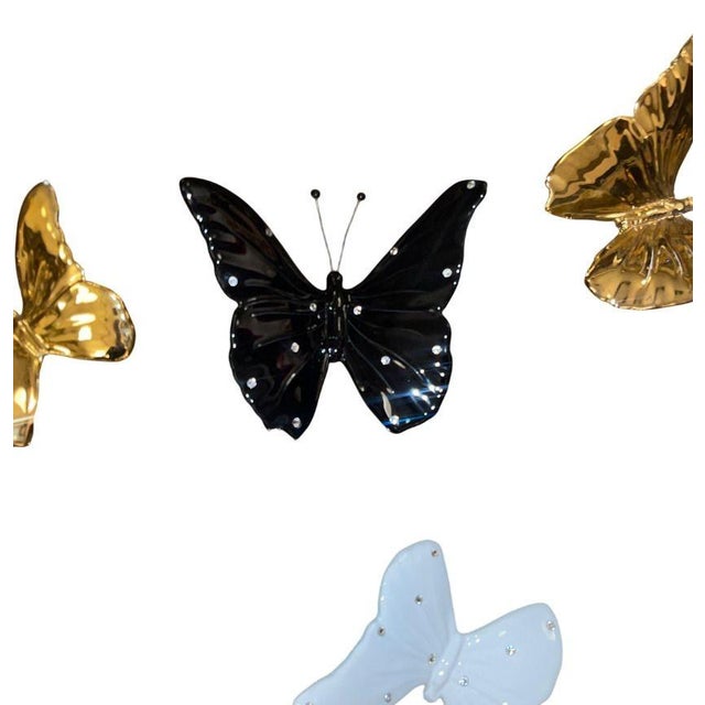 Set of Twenty Three Italian Porcelain Butterflies, 1970's. For Sale - Image 4 of 11