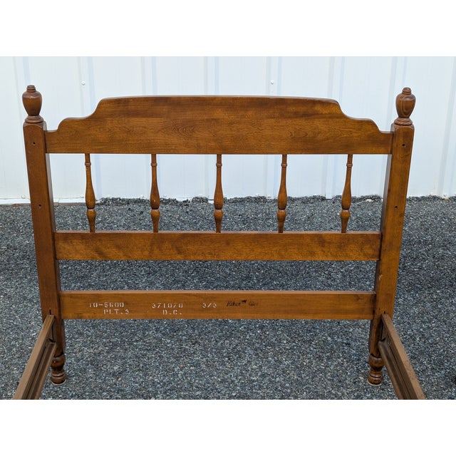 Ethan Allen Solid Maple 1960s Twin Bed Pair. Original Baumritter/Ethan Allen Quality For Sale - Image 9 of 13
