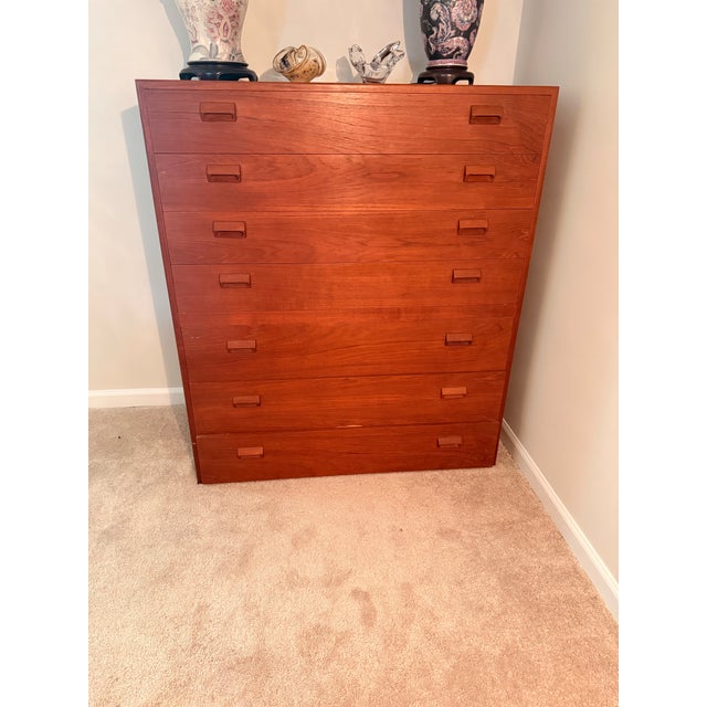 Mid-Century Modern Teak 7-Drawer Dresser by Børge Mogensen for Søborg Møbelfabrik For Sale In Miami - Image 6 of 8