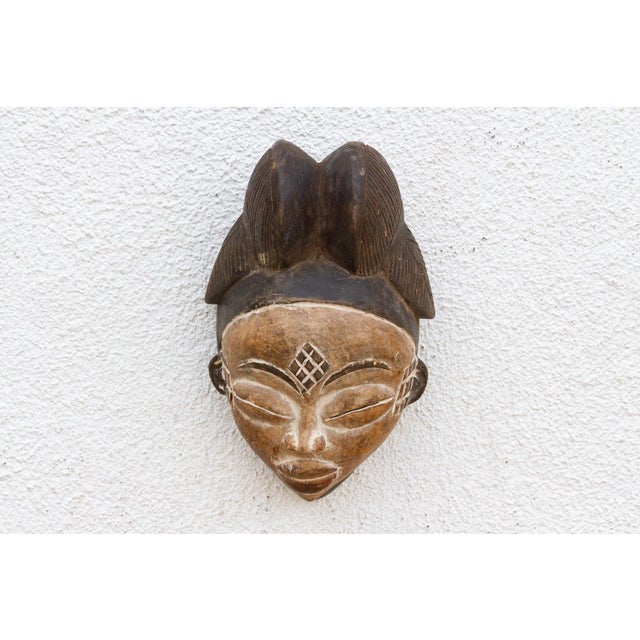 African Serenity Carved Guro Mask For Sale - Image 3 of 8