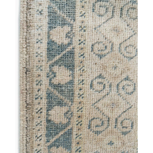 These attractive rugs are suitable for a wide variety of places, but the significant effect of Oushaks is that they bring...