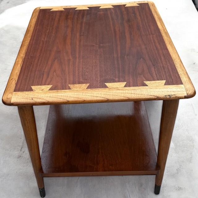 1960s 1965 Lane Acclaim Model 900-05 End Table by Andre Bus – Mid-Century Modern Icon For Sale - Image 5 of 9