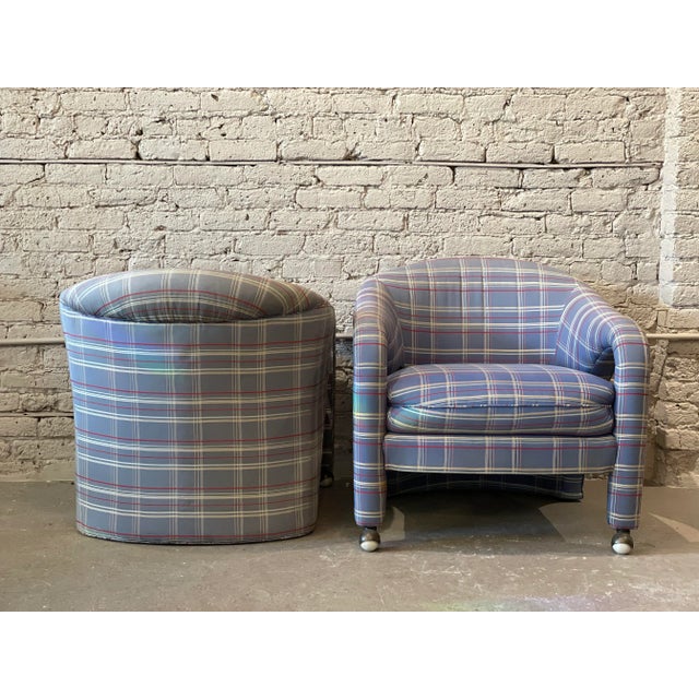 Elegant and cool sculptural lines make these chairs beautiful from all sides. Def need to be reupholstered. I also have...