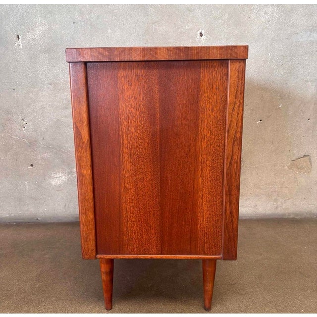 1970s 1970s MCM Walnut Cabinet For Sale - Image 5 of 10