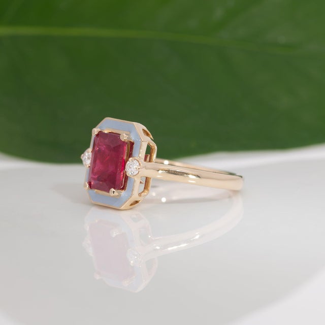 Scarlet & Gray Game Day | 2.2Ct Natural Ruby & Diamond Ring in Solid 14k Gold For Sale In Columbus - Image 6 of 9