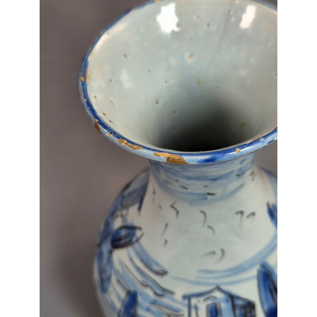 Antique Cantagalli Blue and White Savona Style Maiolica Cabinet Vase, Florence, 1884 For Sale - Image 10 of 13