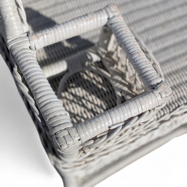 White Woven Wicker Writing Desk and Matching Side Chair For Sale - Image 10 of 18