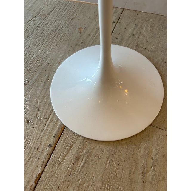 Eero Saarinen Knoll Eero Saarinen Small Round Martini Table With Marble Top For Sale - Image 4 of 8