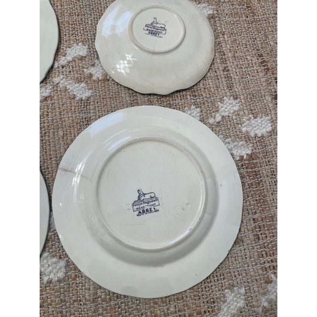1910s Lot of Petrus Regout & Co. Maastricht Abbey Dinner Plates Platter Plates Dishes For Sale - Image 12 of 12