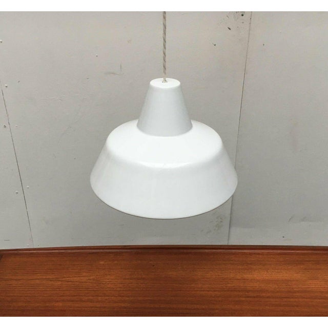 Mid-Century Modern Danish Emaille Amatur Pendant Lamp from Louis Poulsen, 1960s For Sale - Image 11 of 18